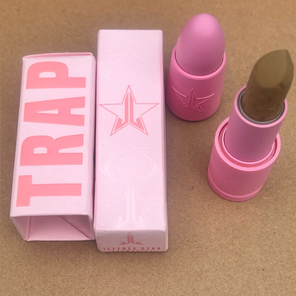 NEW Jeffree Star ⭐️ VELVET TRAP UnPHAZED. - Picture 3 of 11